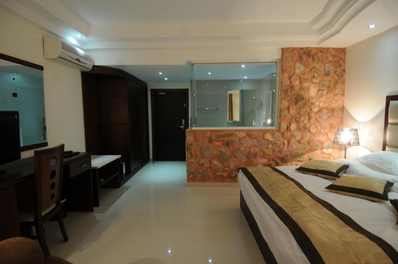 Tetra Tree Hotel Wadi Musa Bilik gambar